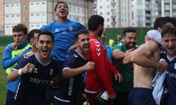 Pazarspor, Tokat Belediye Spor Kulübü'nü 90+5'te yendi