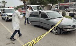 Samsun Canik'te önü kesilen kişiyi bıçaklayıp lastiklerini kestiler