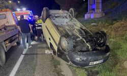 Samsun'da hafif ticari araç şarampole yuvarlandı: 1 yaralı