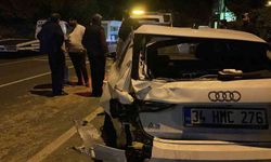 Sarıyer'de Feci Kaza: Kontrolden Çıkan Araç Park Halindeki 6 Araca Çarptı