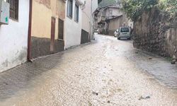 Tokat'ta Aniden Bastıran Kuvvetli Sağanak Yağış Hayatı Olumsuz Etkiledi