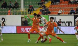 Trendyol Süper Lig'de Kocaelispor, Corendon Alanyaspor'u 2-0 yendi