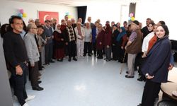 Vali Makas, Yaşlılar Günü'nde Huzurevi Sakinleriyle Bir Araya Geldi