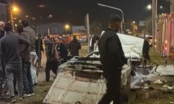 Van'da yakıt tankeri ile otomobil çarpıştı: 1 ölü, 4 yaralı