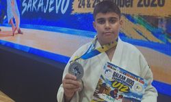 Yiğit Akbulut, Bosna-Hersek'te Balkan Judo Şampiyonası'nda ikinci oldu