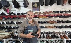 Yozgatlı kunduracı Ali Şahin, zanaatını yaşatmaya çalışıyor