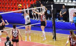 Yunusemre Belediyespor, Altay'ı 3-1 ile geçti