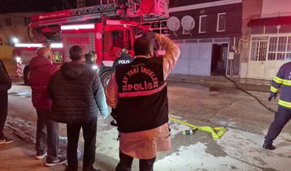Eskişehir'de Gece Yarısı Yangın Faciası: 3 Kişi Yaralandı, Ev Kül Oldu