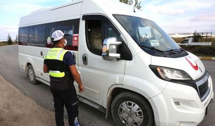 Eskişehir'de "S" Plakalı Servis Araçları İçin Son Tarih 31 Mart: Belge Yenilemeyen Araçlara Ceza