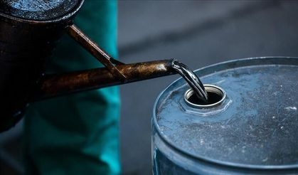 Bankalar petrol tahminlerini yükseltiyor