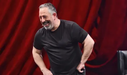 Cem Yılmaz Hastaneye Kaldırıldı! Sağlık Durumu Merak Ediliyor
