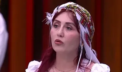 Esra neden MasterChef’ten ayrıldı? Somer Şef’ten sert tepki: “İsteyen gelir, istemeyen gider”