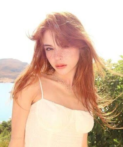 Selin Türkmen’in yerine sürpriz isim: Kızılcık Şerbeti’nin yeni Çimen’i Asena Keskinci