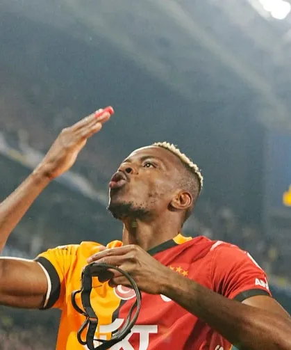 Galatasaray’da ortalık karıştı! Osimhen’den yönetime sert tepki: Tek sorun bu da değil