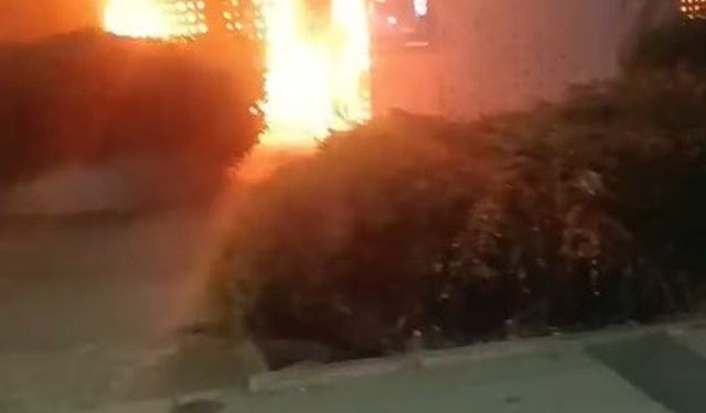 İstanbul’da Odeabank’ta korkutan yangın: ATM’de başlayan yangın diğer katlara sıçradı
