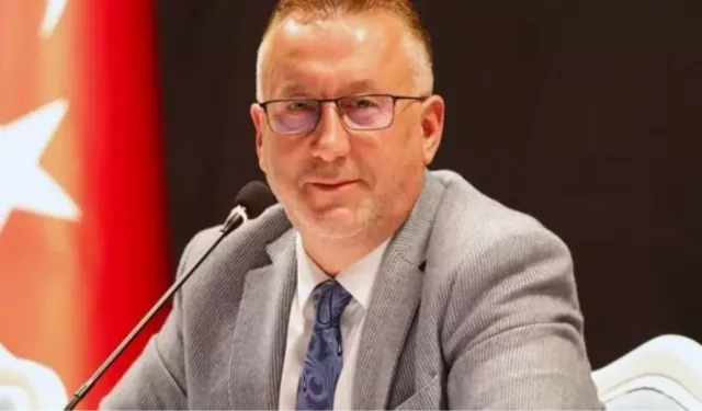 Adapazarı Belediye Başkanı Ak Parti'den ihraç ediliyor