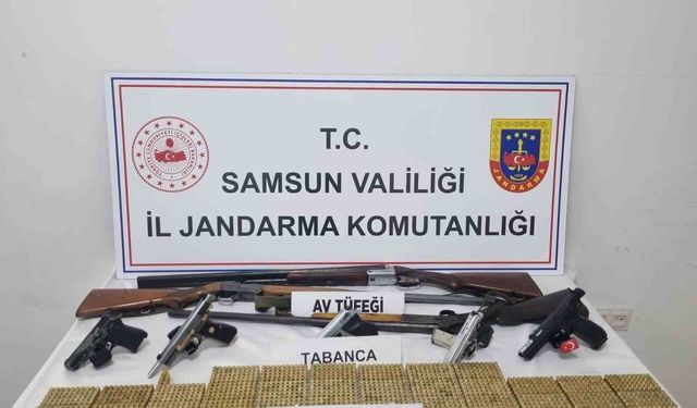 Canik'te havaya ateş açan 2 şüpheliye jandarma baskını: Cephanelik gibi ev