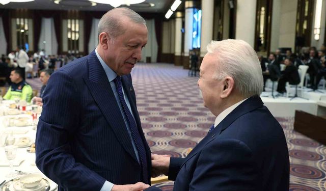 Cumhurbaşkanı Erdoğan: 'Her oyunu bozacak, her komployu boşa çıkaracak hazırlığımız var'