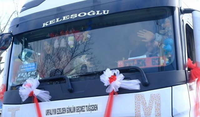 Gelini evinden tırı ile aldı