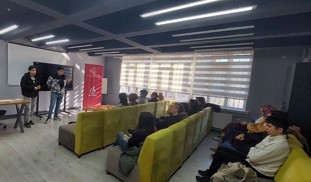 'GençTek Eskişehir İl Organizasyon Öğrenci Ekibi Toplantısı' yapıldı