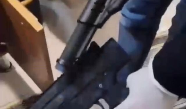 İzmir'de kendini vuran şüphelinin evinden cephanelik çıktı