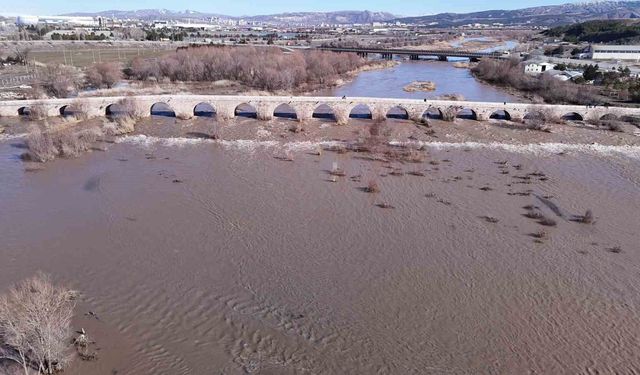 Kızılırmak'ın debisi son 15 yılın en yüksek seviyesine ulaştı