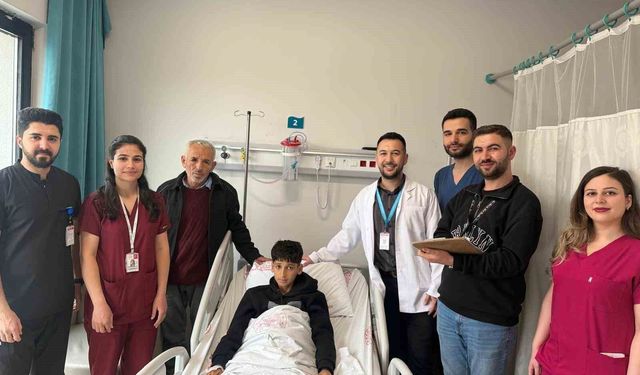 Mardin'de 12 yaşındaki çocuk kapalı böbrek ameliyatı ile sağlığına kavuştu