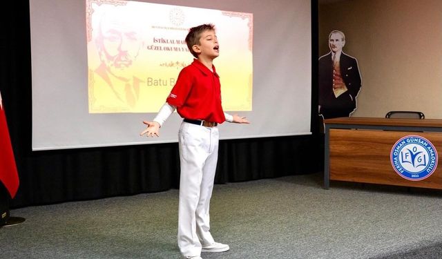 Menteşe'de İstiklal Marşı coşkusu sertifikalarla taçlandı