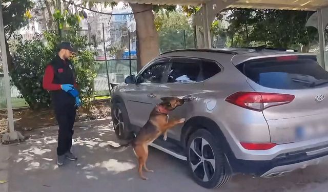 Mersin'de 27 litre metamfetamin ele geçirildi: 3 tutuklama