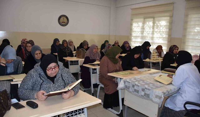 Ramazan ayında Kur'an kurslarına katılım arttı