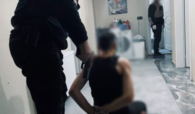 Sakarya’da Uyuşturucu Şebekesine Darbe: 4 Şüpheli Tutuklandı