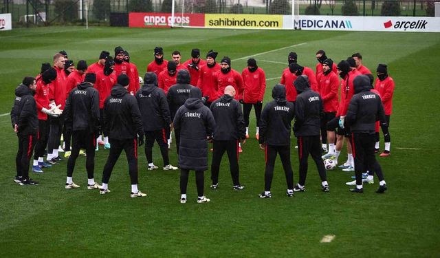 A Milli Takım, Kosova seferi öncesi Riva'da yoğun antrenman gerçekleştirdi