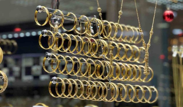 Altın fiyatlarında dalgalanma