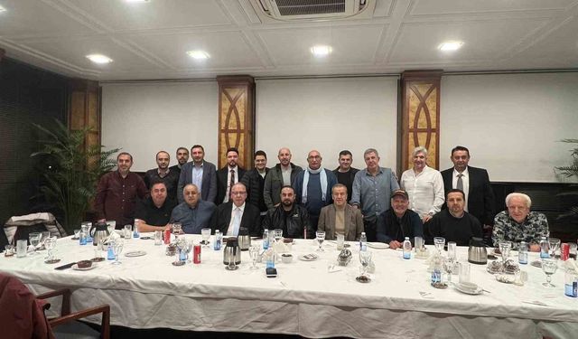 Necati Demirkol'dan geleneksel iftar yemeği