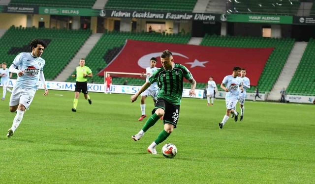 Trendyol 1. Lig: Sakaryaspor: 4 - Adana Demirspor: 0