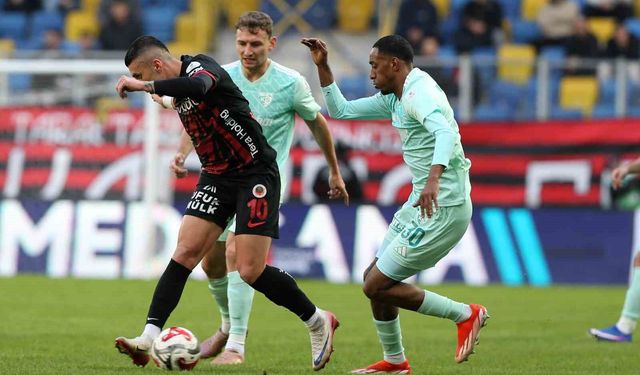 Trendyol Süper Lig: Gençlerbirliği: 0 - Kayserispor: 0 (İlk yarı)