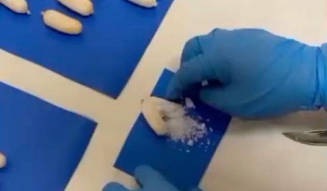 Türkiye'ye midesinde uyuşturucu sokan şahıslara operasyon