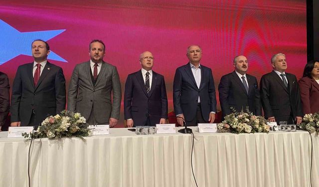 AK Parti Bursa'da Bayram Kutlama Etkinliği: Birlik, Hizmet ve Teşkilat Vurgusu