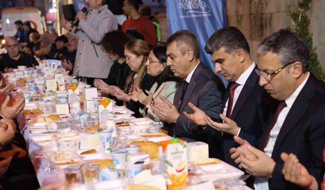 Akdeniz'de Ramazan Sevinci Paylaşıldı