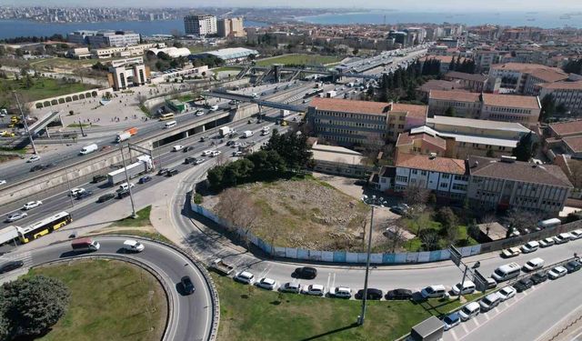 Avcılar'da Yıllardır Yapılmayı Bekleyen Cami