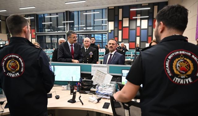 Bakan Yardımcısı Çelik, Bayramda Görevdeki Personeli Ziyaret Etti