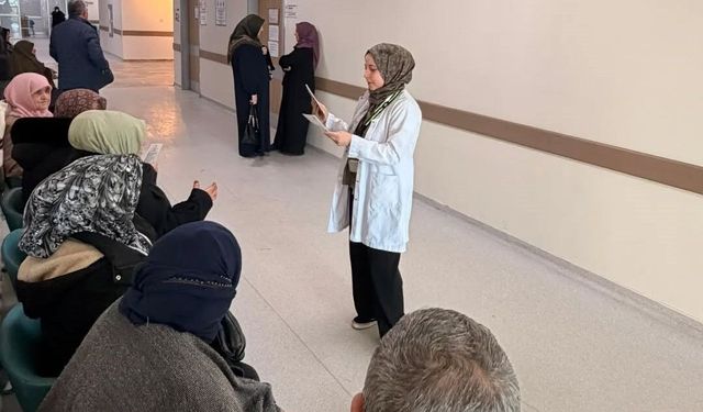 Bayburt'ta vatandaşlar böbrek sağlığı ve yaşlı bireylerin bakımı hakkında bilgilendirildi