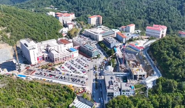 BEUN Hastanesi, Kalp Hastalarına Umut Işığı Oluyor; Kriyobalon Ablasyon Yöntemi Zonguldak'ta İlk Kez Uygulandı