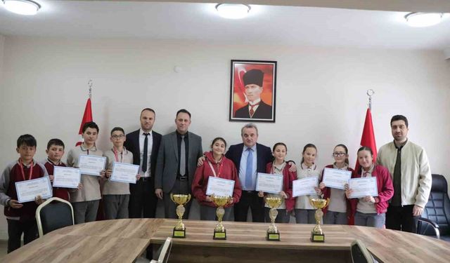 Bilecik'te oryantiring ödül töreni yapıldı