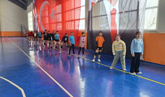 Bulanık'ta Gençler Spora Yönlendiriliyor