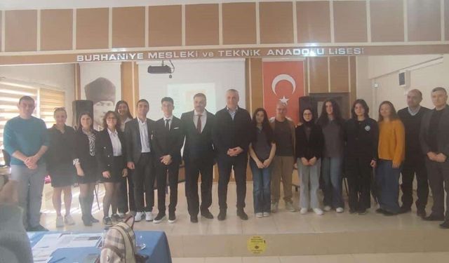 Burhaniye'de İklim Değişikliği Üzerine Münazara Yarışmaları Tamamlandı