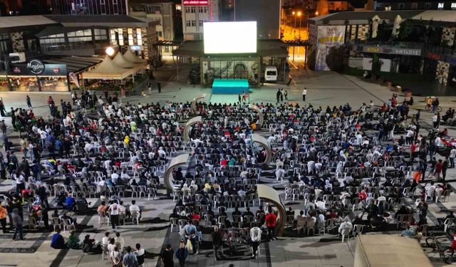 Çorum'da Milli Maç Coşkusu Dev Ekranda Yaşanacak