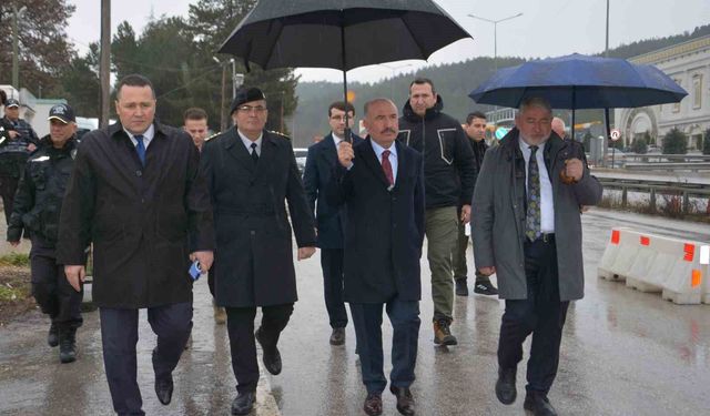 Çorum'da Trafik Denetimleri Bayram Öncesi Yoğunlaştırıldı: Vali Çalgan ve Başkan Aşgın'dan Sürücülere Önemli Uyarılar