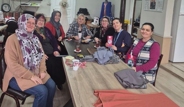 Dikiş Kursu Öğrencilerine Sağlık Bilgisi Eğitimi