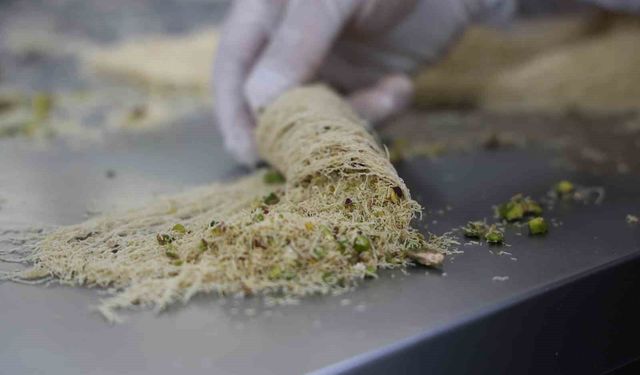 Diyarbakır'ın Tescilli Tatlıları Kadayıf ve Soğuk Baklavaya Bayram İçin Büyük İlgi